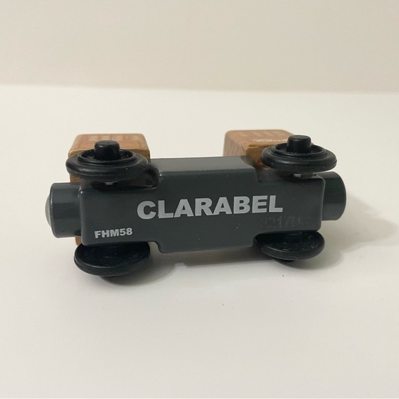 Thomas & Friends Wooden Clarabel Train - Picture 12 of 13